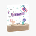 Candeeiro de Madeira - K-Pop Vibes