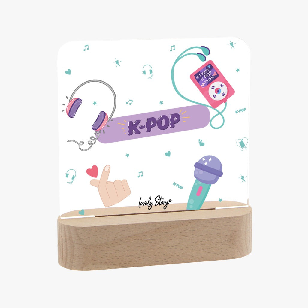 Candeeiro de Madeira - K-Pop Vibes